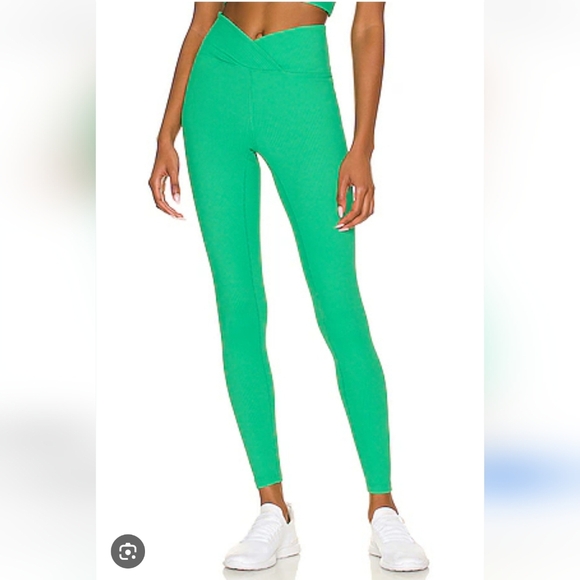 Year Of Ours NWTs Ribbed Veronica Legging in Summer Green - Picture 1 of 3